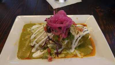 Que Onda Tacos + Tequila