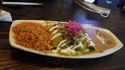 Que Onda Tacos + Tequila