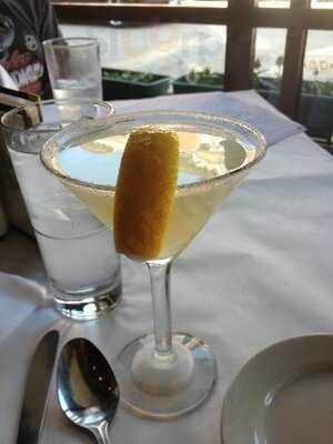 Francesca's On Taylor