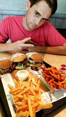 The Habit Burger Grill