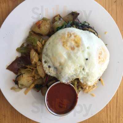 The Shop Breakfast & Lunch