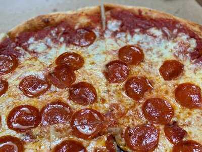 Racanelli's Pizza
