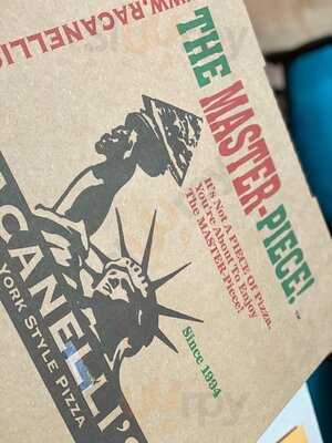 Racanelli's Pizza