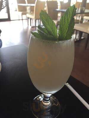 Istanbul Grille And Hookah Lounge