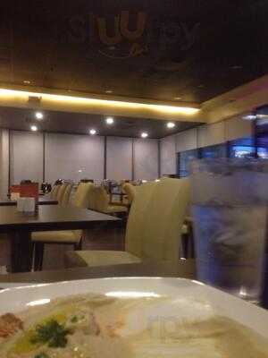 Istanbul Grille And Hookah Lounge