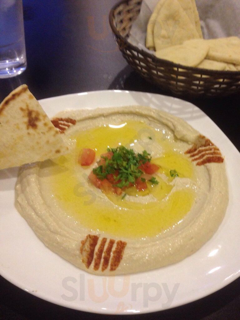 Istanbul Grille And Hookah Lounge