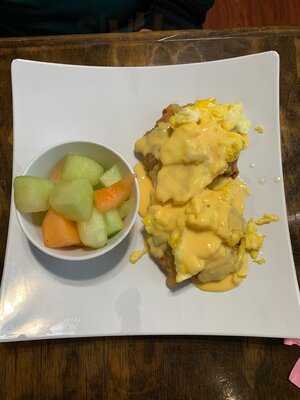 Biscuits & Buns On Banks