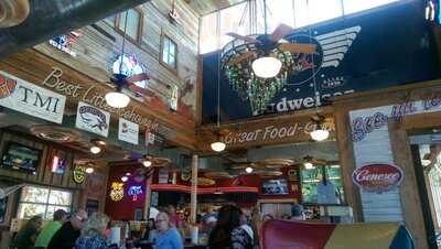 Willie's Grill & Icehouse