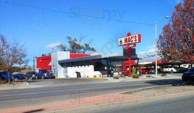 Mac's Steak In The Rough