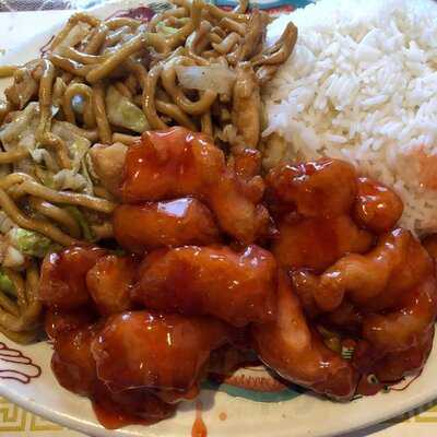 Golden Buddha Chinese Restaurant