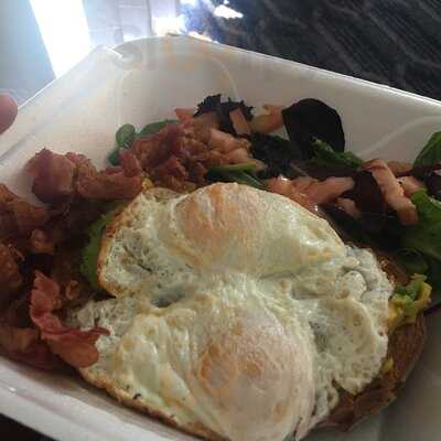 8 1/2 Caffe & Bottega