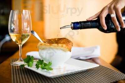 Dobson's Bar & Restaurant