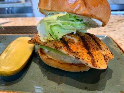 Marina Kitchen - San Diego Marriott Marquis & Marina