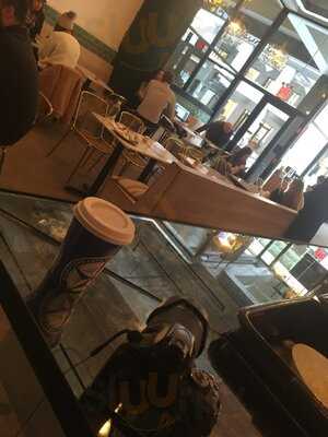 Bluestone Lane Dumbo Cafe