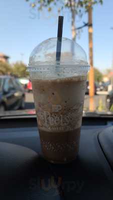 Peets Coffee & Tea