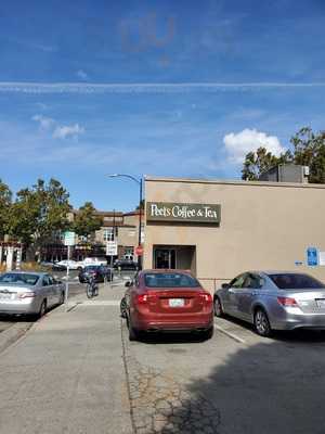 Peets Coffee & Tea