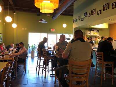 Be's Noodles & Banh Mi