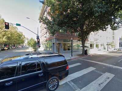 Strings Urban Kitchen