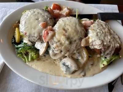 Nik's Italian Kitchen + Bar