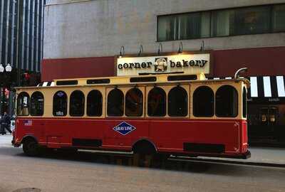 Corner Bakery Cafe