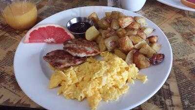 Mon Petit Cheri Bakery And Kitchen