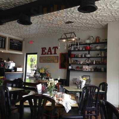 Mon Petit Cheri Bakery And Kitchen