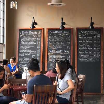 Con Pane Rustic Breads & Cafe