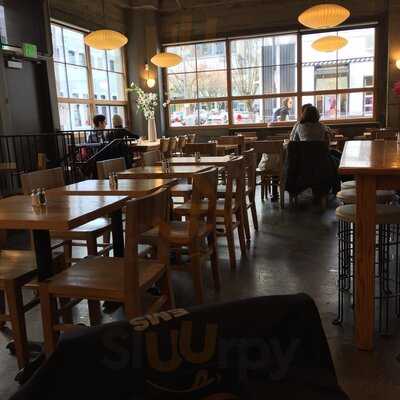 Daily Cafe In The Pearl