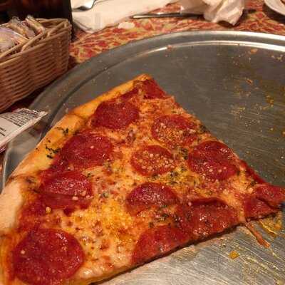 Erio's Pizza & Restaurant