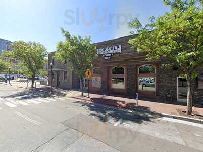 Lumpys Downtown - Sports Bar And Grill