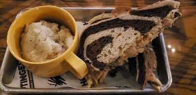 Hoptinger Bier Garden & Sausage House