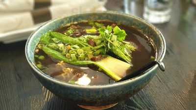 Uncle Joe's Hong Kong Bistro