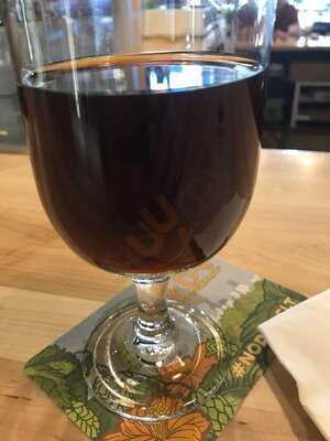 Rhino Market And Deli