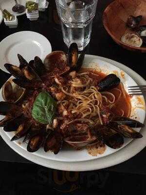 Bomb Bomb Restaurant