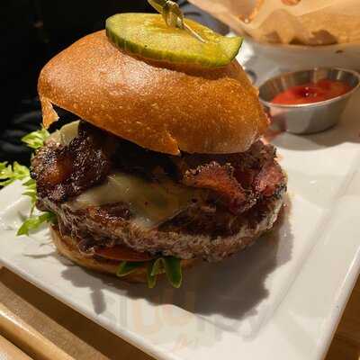 Hideaway Kitchen & Bar