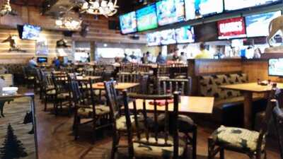 Twin Peaks Restaurants