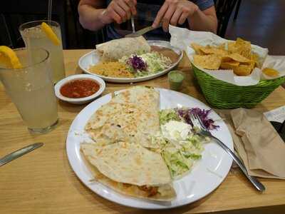 Salsa Verde Mexican Restaurant & Taqueria