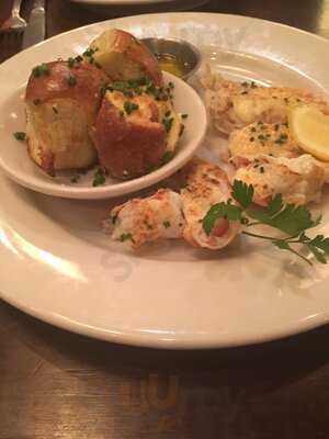 Quality Crab & Oyster Bah