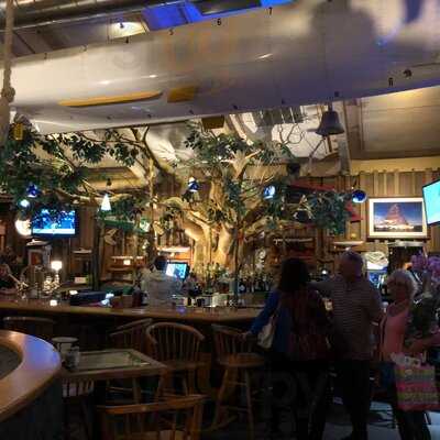 Fiddler's Green Restaurant