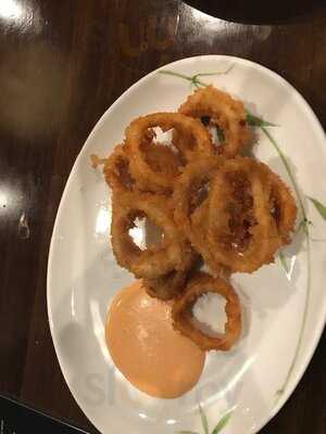 Aki Japanese Fusion Restaurant