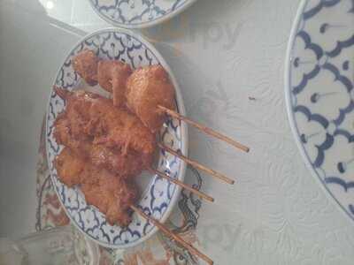 Lemon Grass Thai Cuisine