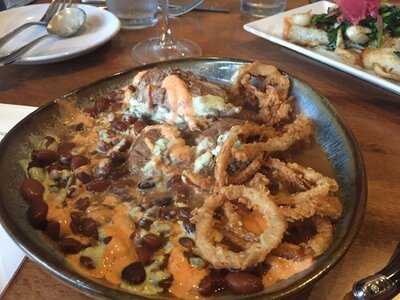 Alqueria Farmhouse Kitchen