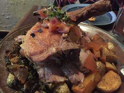 Alqueria Farmhouse Kitchen