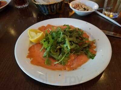 Mezzanotte Ristorante & Pizzeria