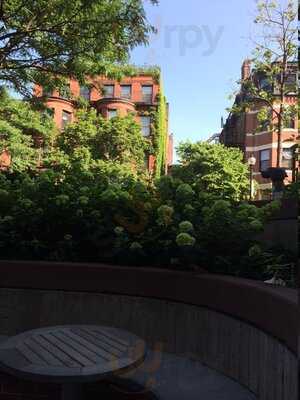 Pavement Coffeehouse