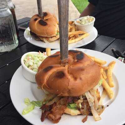 Killian Cafe & Grill