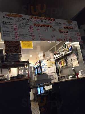 Fellini's Pizza