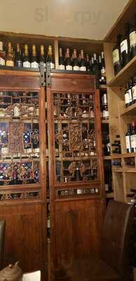 Lin Asian Bar And Dim Sum