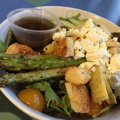 Reginelli's Pizzeria (garden District)