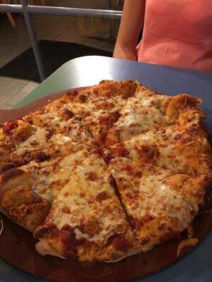 Reginelli's Pizzeria (garden District)